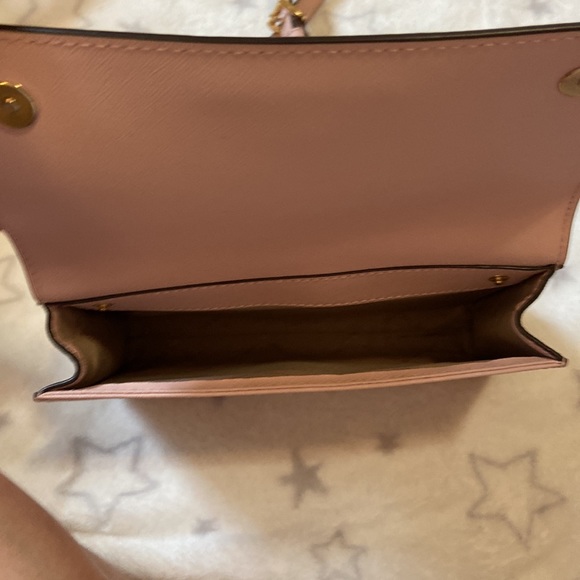 Michael Kors crossbody Wallet on the Chains/ clutch - Picture 10 of 14